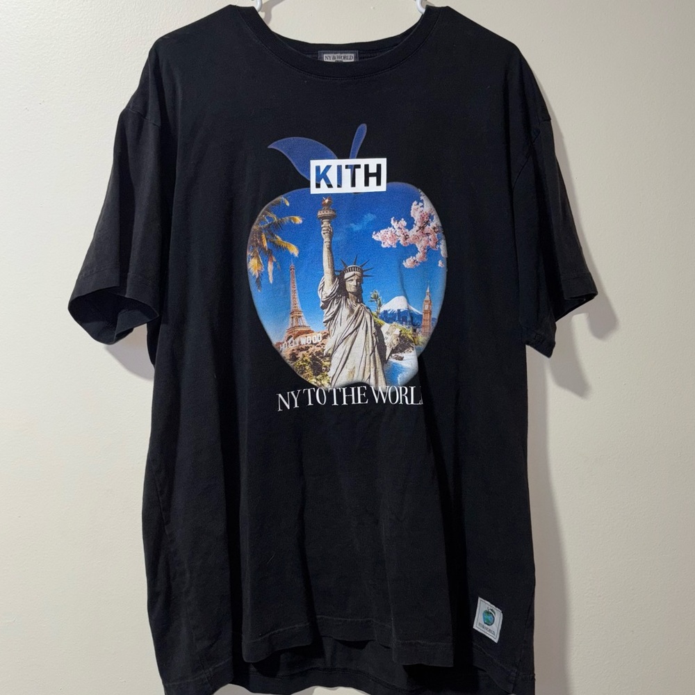 Kith New York To The World Souvenir Vintage Black Tee L